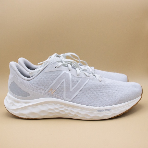 New Balance Fresh Foam Arishi v4 Summer Fog Gum Shoes WARIS5G4 Women's Size 11 - Picture 3 of 8